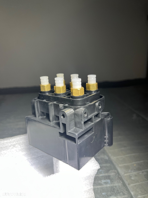 Bloc de valve compresor Perna aer Mercedes bmw audi Porsche vw e class s class cls gle a6 a7 a8 q7 touareg phaeton cayenne panamera mancan