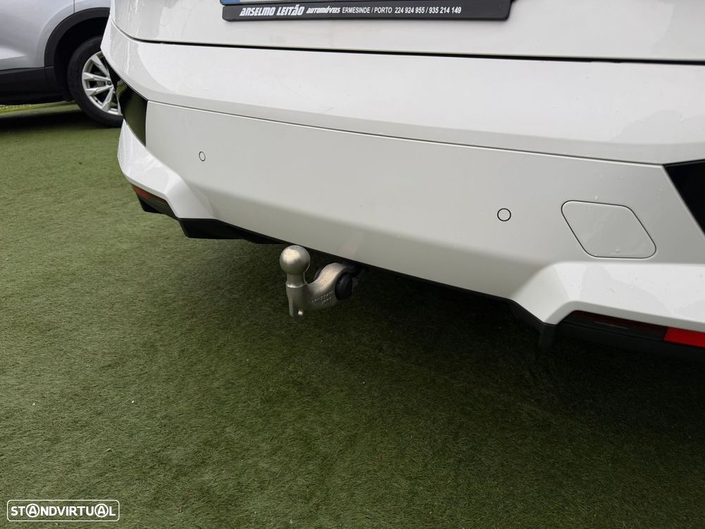 BMW iX xDrive 40 Pack Desportivo - 13