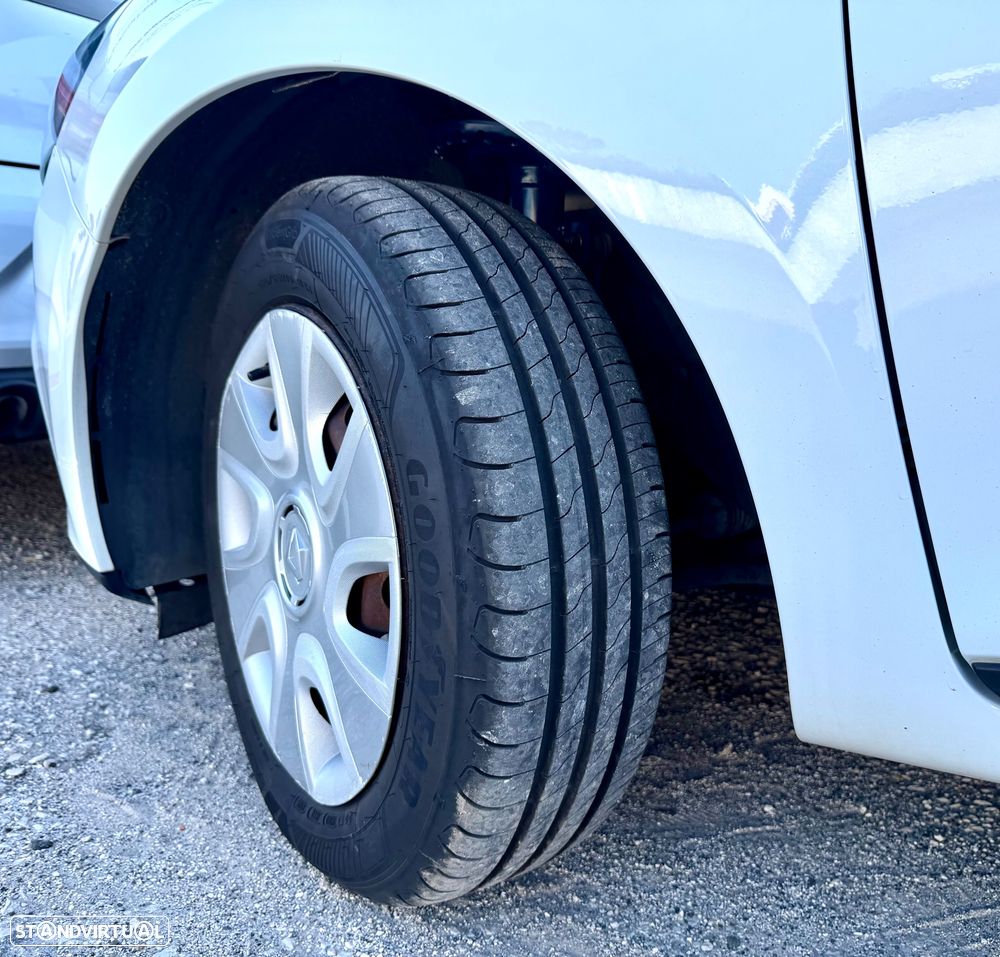 Renault CLIO IV 1.5DCI ZEN AC  | IVA DEDUTÍVEL | 1 DONO - 31