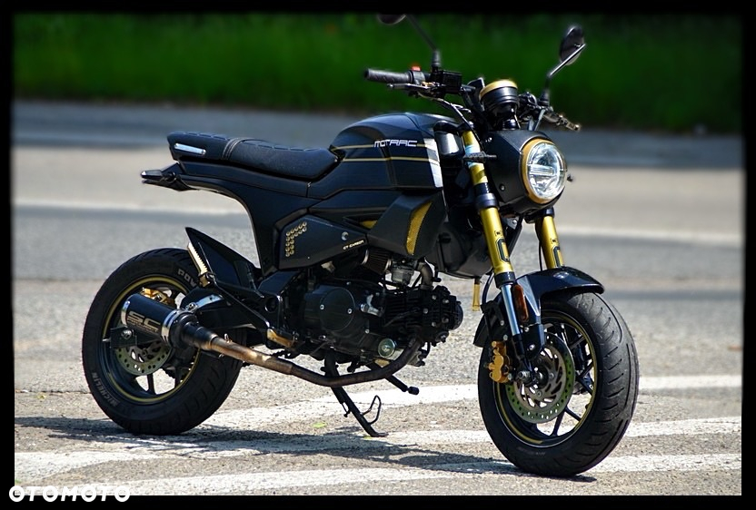 Barton Naked - 20