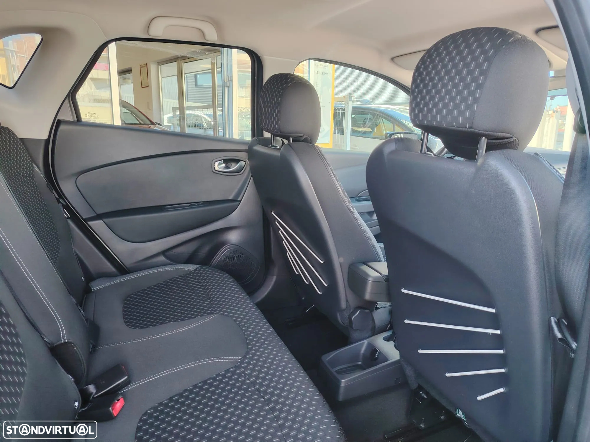 Renault Captur 0.9 TCE Exclusive - 14