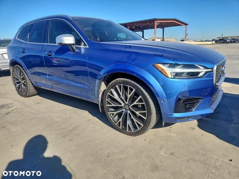 Volvo XC 60 T8 AWD Plug-In Hybrid R-Design - 2