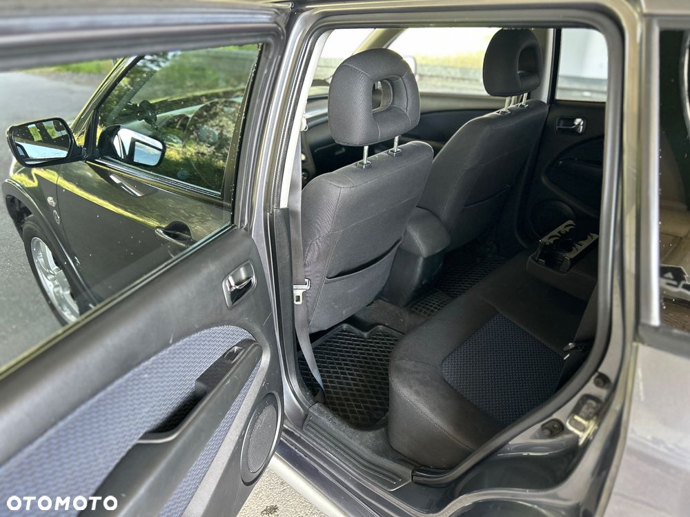 Mitsubishi Outlander 2.4 Intense - 12