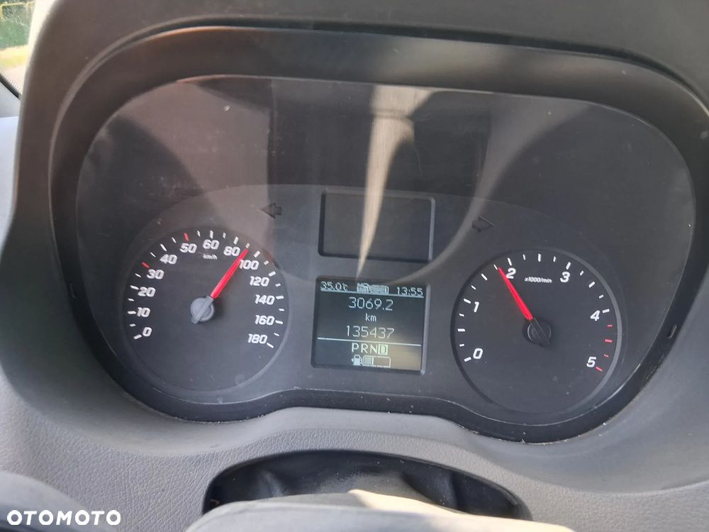 Mercedes-Benz Sprinter - 2