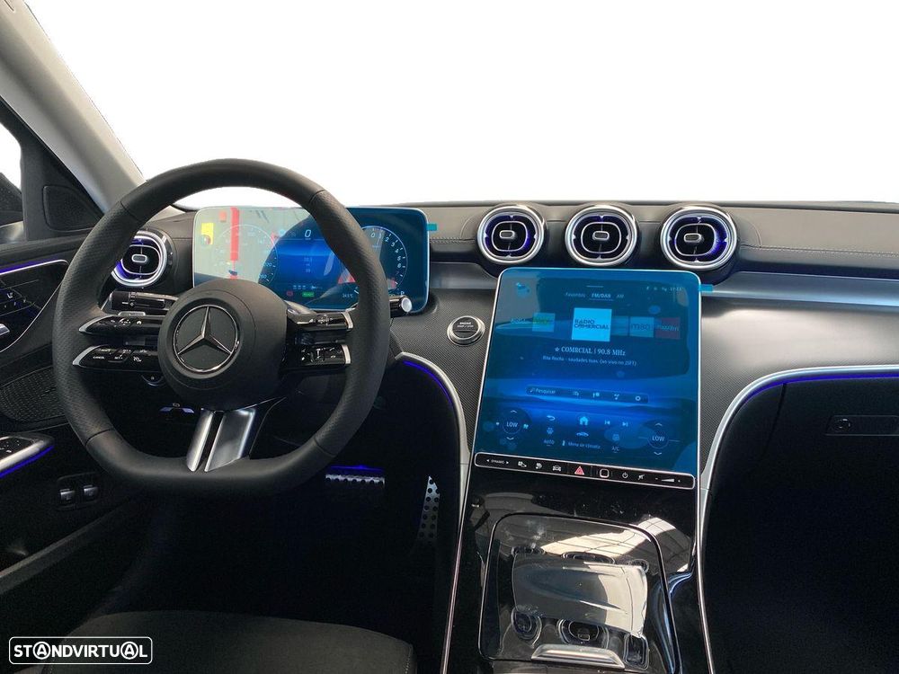 Mercedes-Benz C 300 e AMG Line - 12
