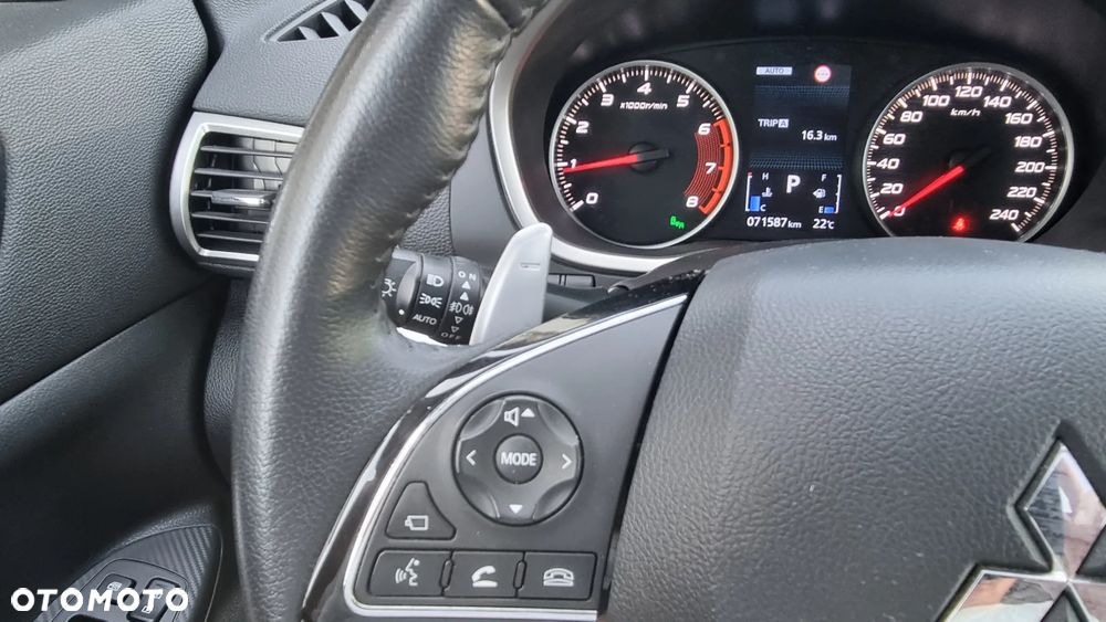 Mitsubishi Eclipse Cross 1.5 T-MIVEC ClearTec CVT 4WD Diamant Edition Plus - 23