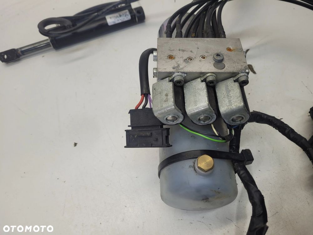 POMPA POMPKA DACHU AUDI A5 8F 8T CABRIO 8F0871791 KOMPLET - 11