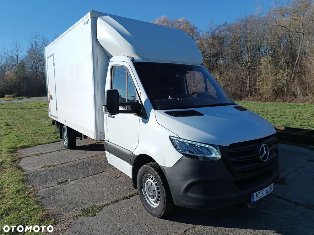 Mercedes-Benz Sprinter KONTENER+ winda ZEPRO (750kg) 2.0 diesel 170kM automat rok 2021.12 WEBASTO, OGRZEWANY KONTENER, SUPER STAN, BEZ RDZY!!! - 3