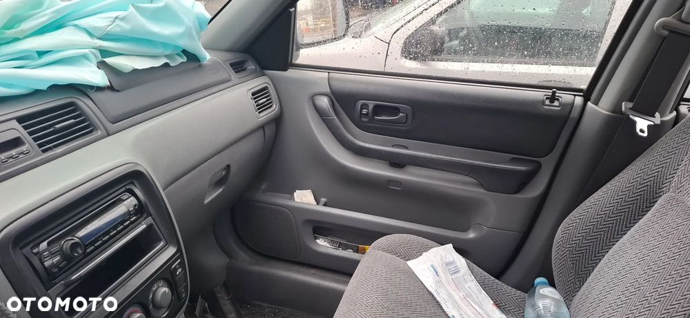 Honda CR-V 4X4  B/G na części - 14