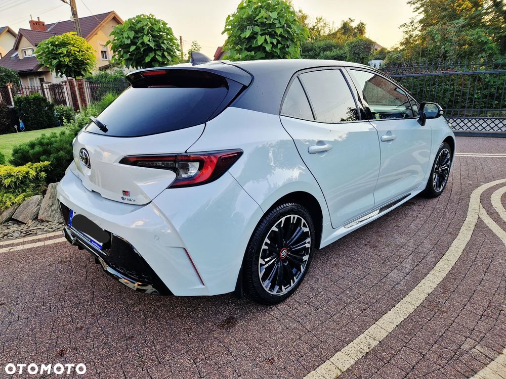 Toyota Corolla 2.0 Hybrid GR Sport Dynamic - 3