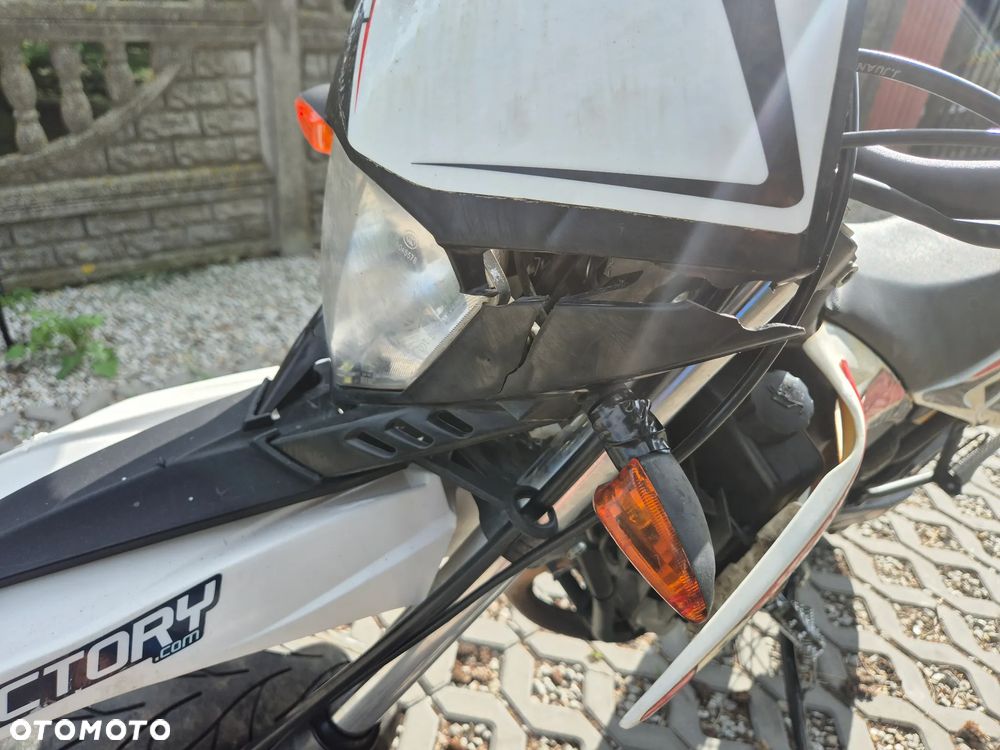 Beta RR - 33