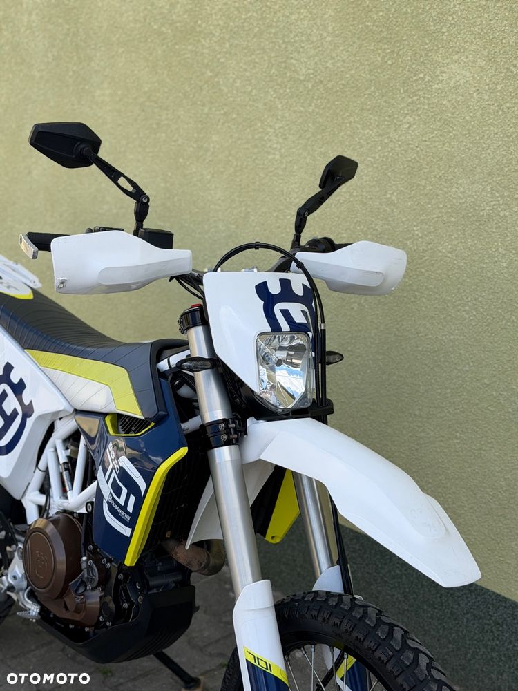 Husqvarna 701 - 2
