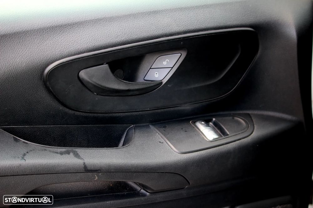 Mercedes-Benz VITO 110 - 14
