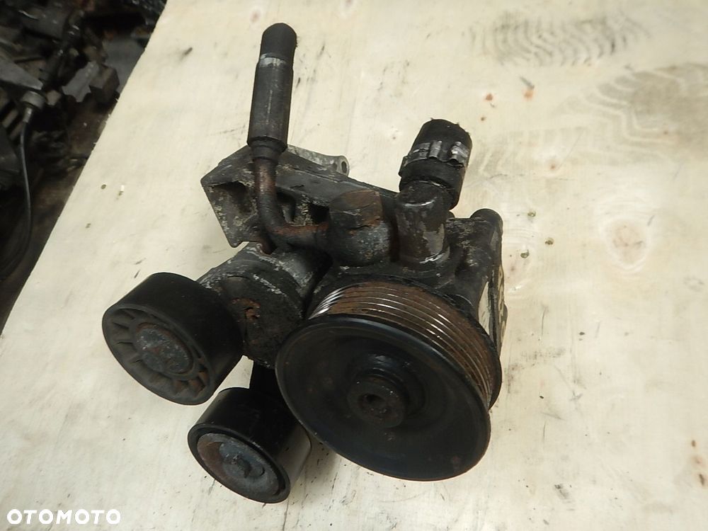 pompa wspomagania iveco daily iii 2.3 hpi 7612955117 - 3