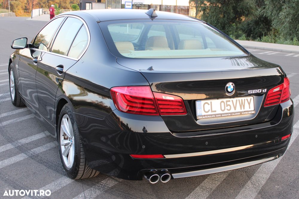 BMW Seria 5 520d Aut. - 14