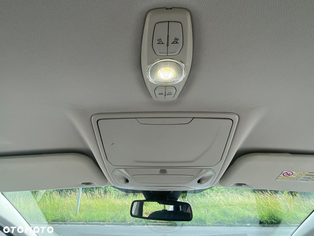 Ford C-MAX 1.6 TDCi Start-Stop-System Titanium - 14