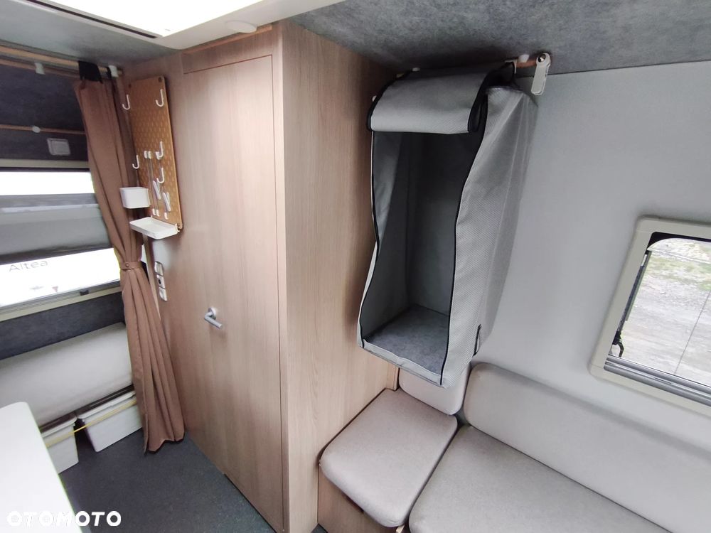 Adria - 30
