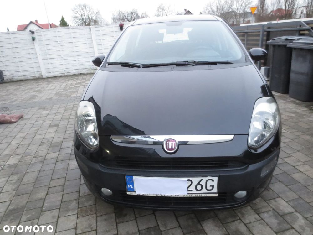 Fiat Punto 1.4 Easy S&S - 3