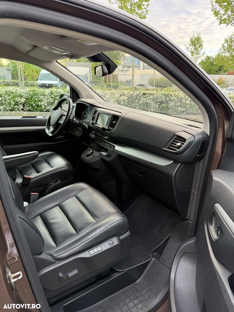 Toyota Proace 2.0 D-4D 177CP 6+1 8A/T VIP 2D - 27