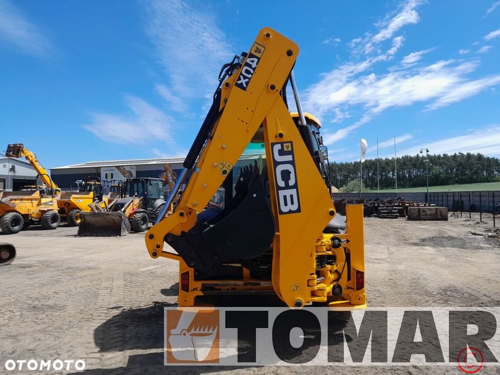 JCB JCB 4CX AEC  2018r - 8