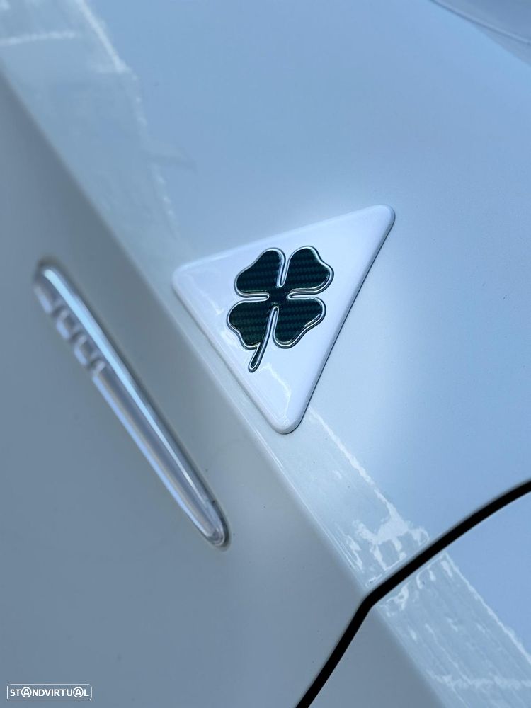 Alfa Romeo Giulietta 1.8 TBi 16V Quadrifoglio Verde - 19
