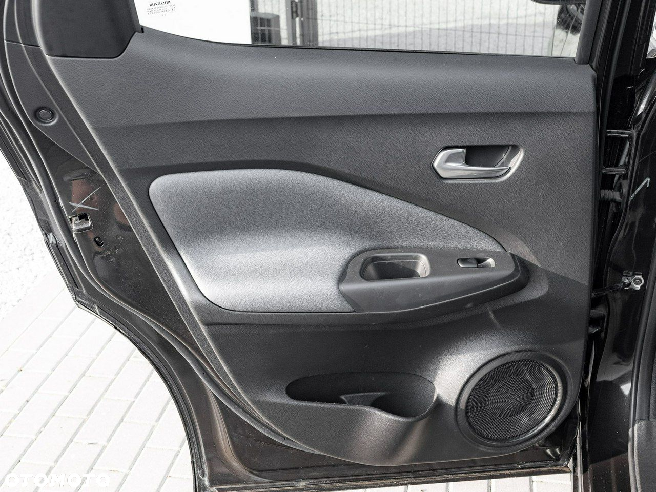 Nissan Juke 1.0 DIG-T N-Connecta - 23