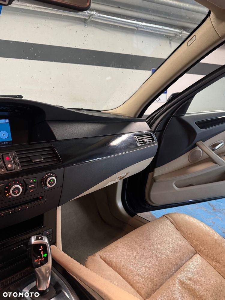 BMW Seria 5 - 11