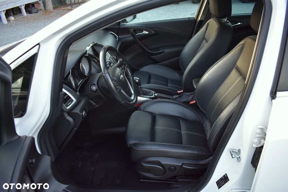 Opel Astra 1.4 Turbo Edition - 21