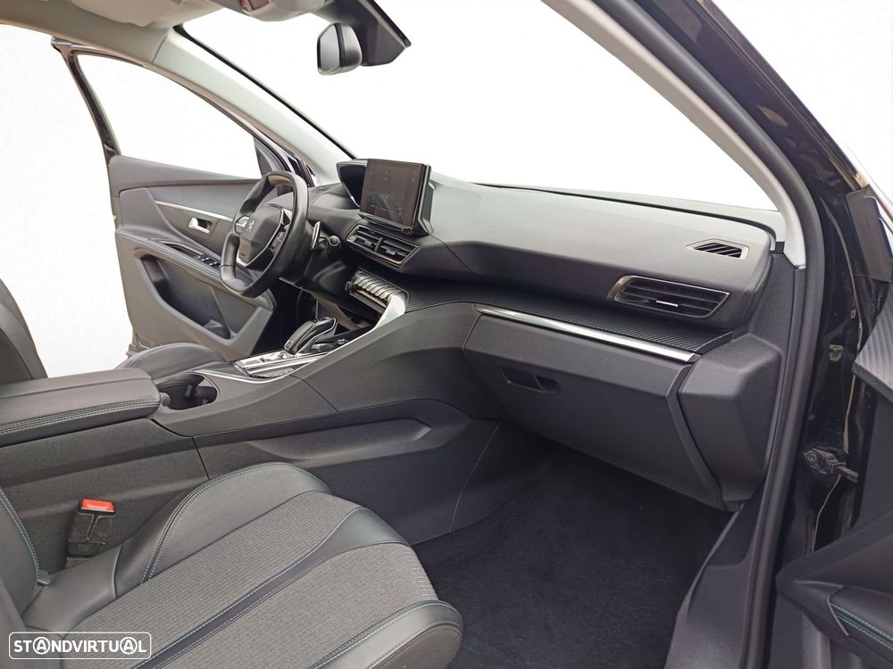 Peugeot 5008 1.5 BlueHDi Allure Pack EAT8 - 21