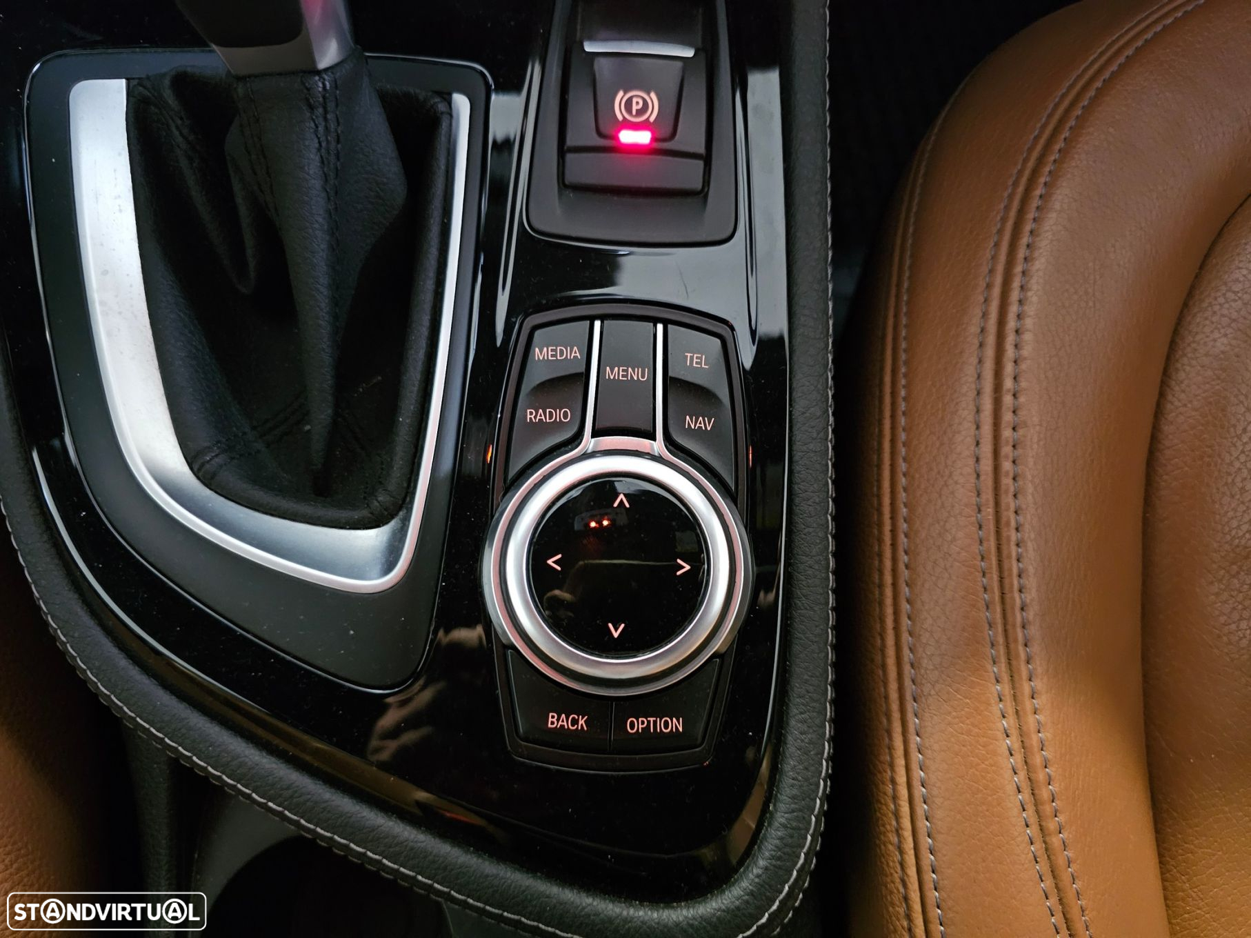 BMW 225xe Active Tourer Line Luxury - 18