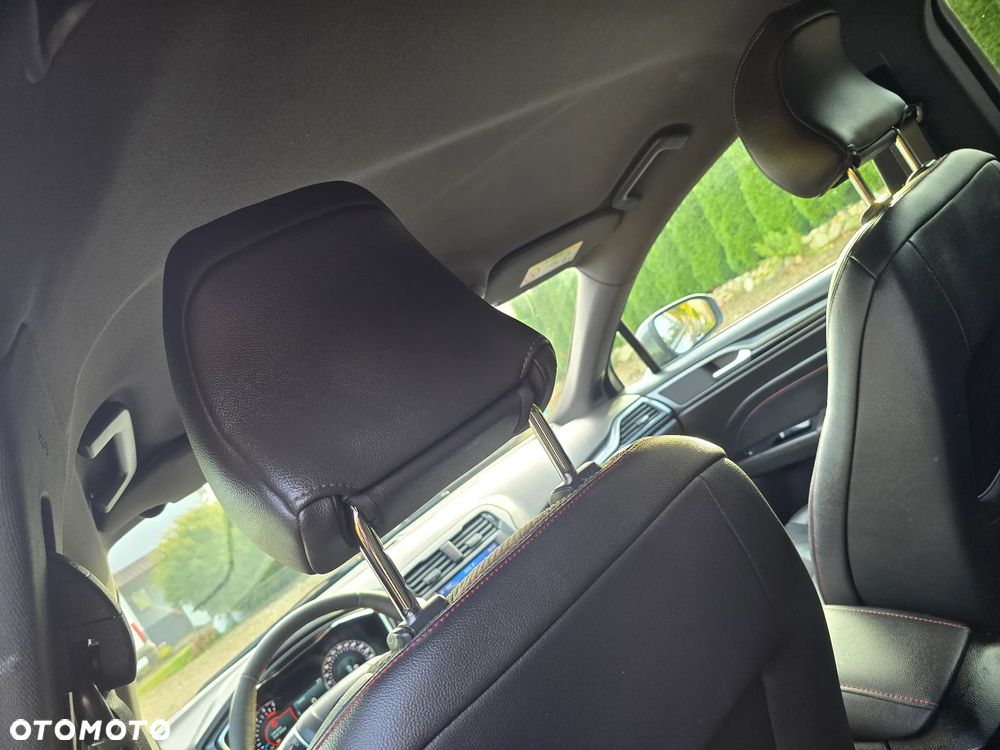 Ford Mondeo 2.0 TDCi ST-Line PowerShift - 23