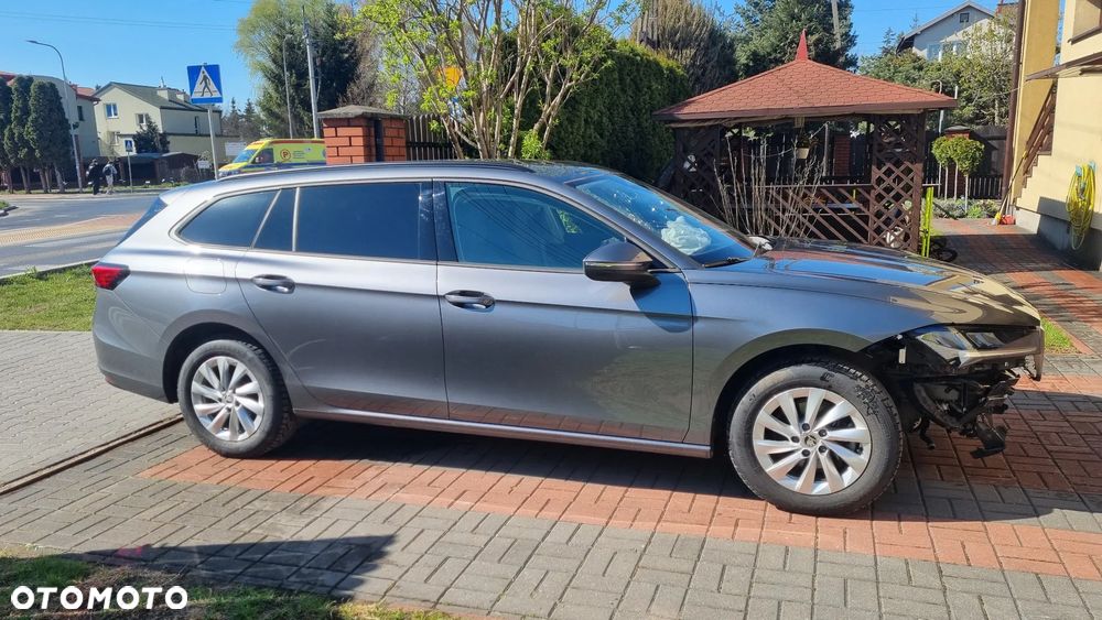Skoda Superb 1.5 TSI mHEV Essence DSG - 5