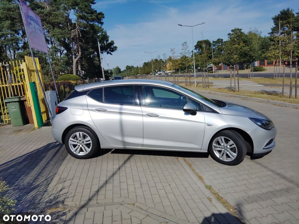 Opel Astra 1.4 Turbo Innovation - 14