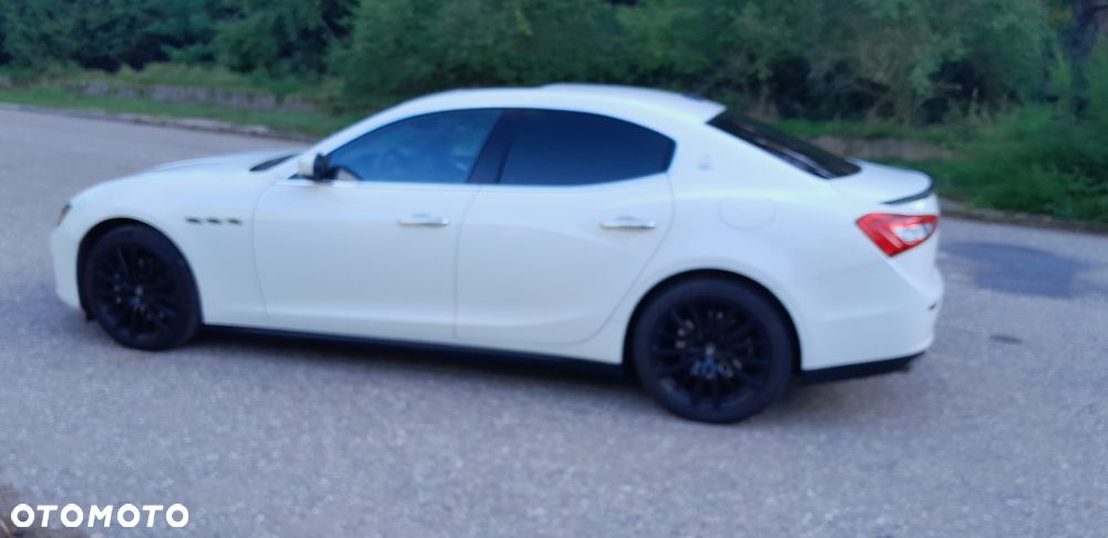 Maserati Ghibli Standard - 21