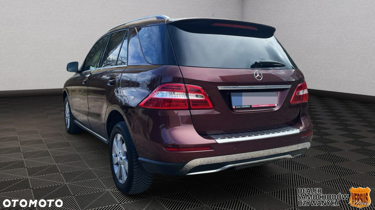 Mercedes-Benz ML 350 BlueTec 4-Matic - 6