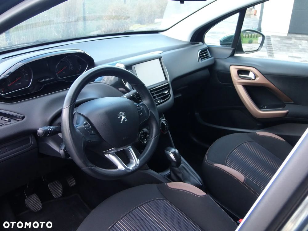Peugeot 208 1.2 VTi Style - 8