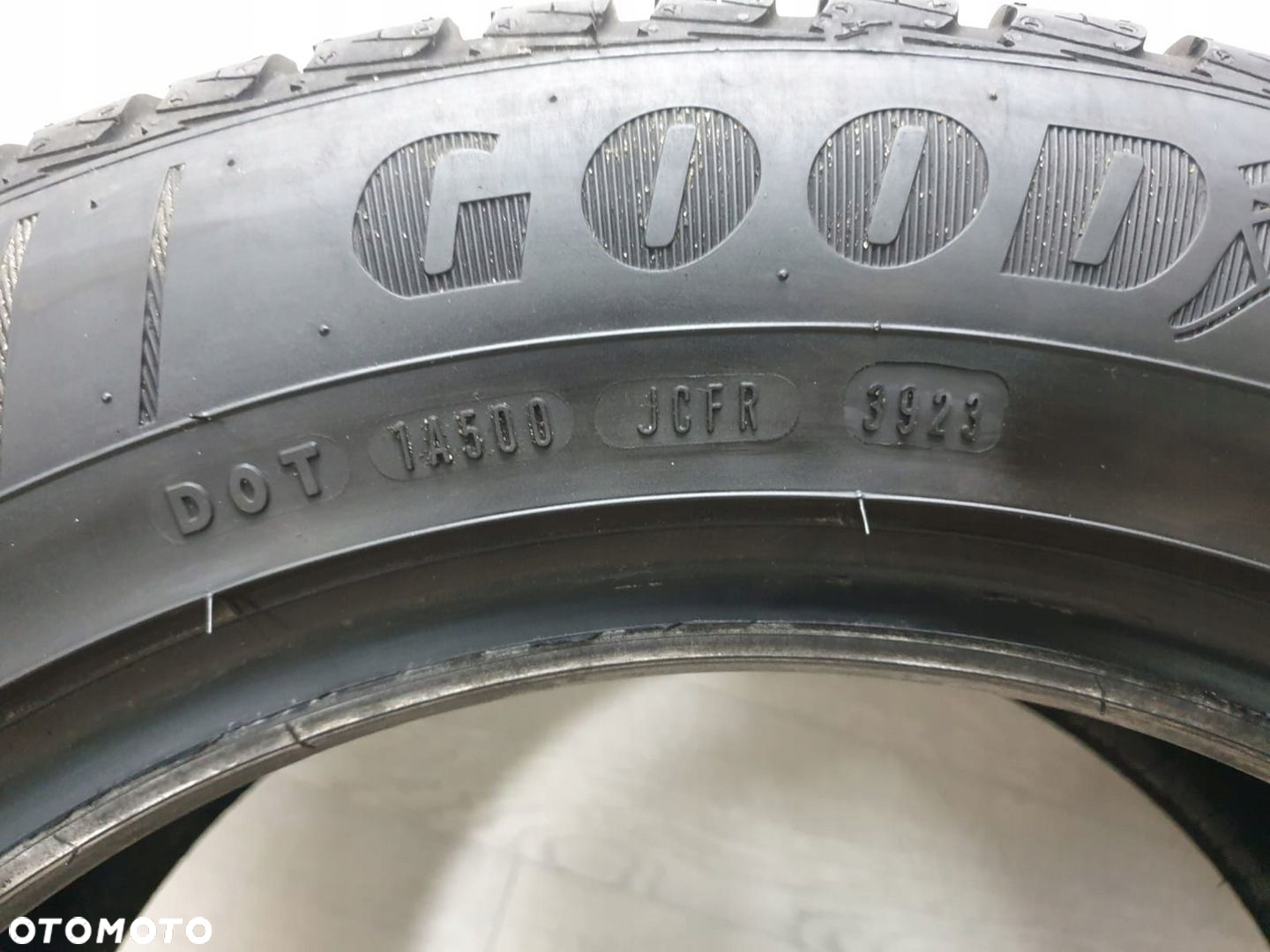 Opona całoroczna Goodyear Vector 4SEASONS GEN-2 225/55R17 97 V - 4