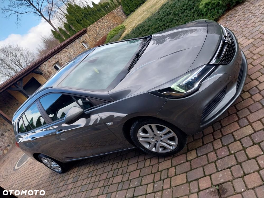 Opel Astra - 9