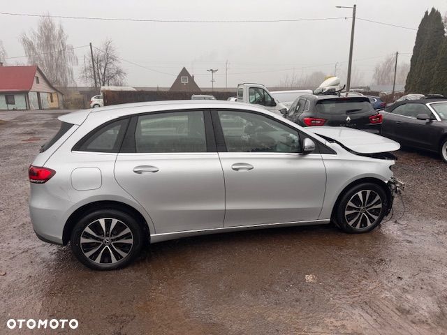 Mercedes-Benz Klasa B ver-250-e-style-8g--dct - 2