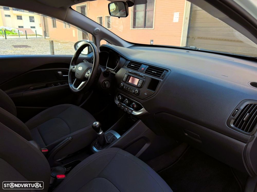 Kia Rio 1.2 CVVT TX - 10
