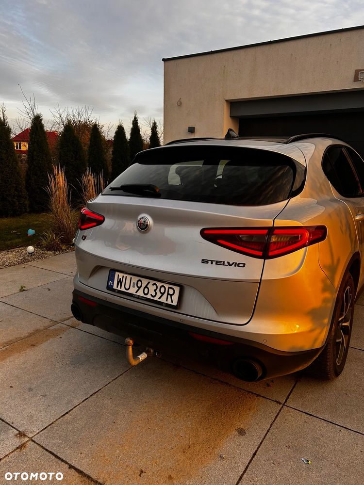 Alfa Romeo Stelvio 2.0 Turbo Executive Q4 - 8