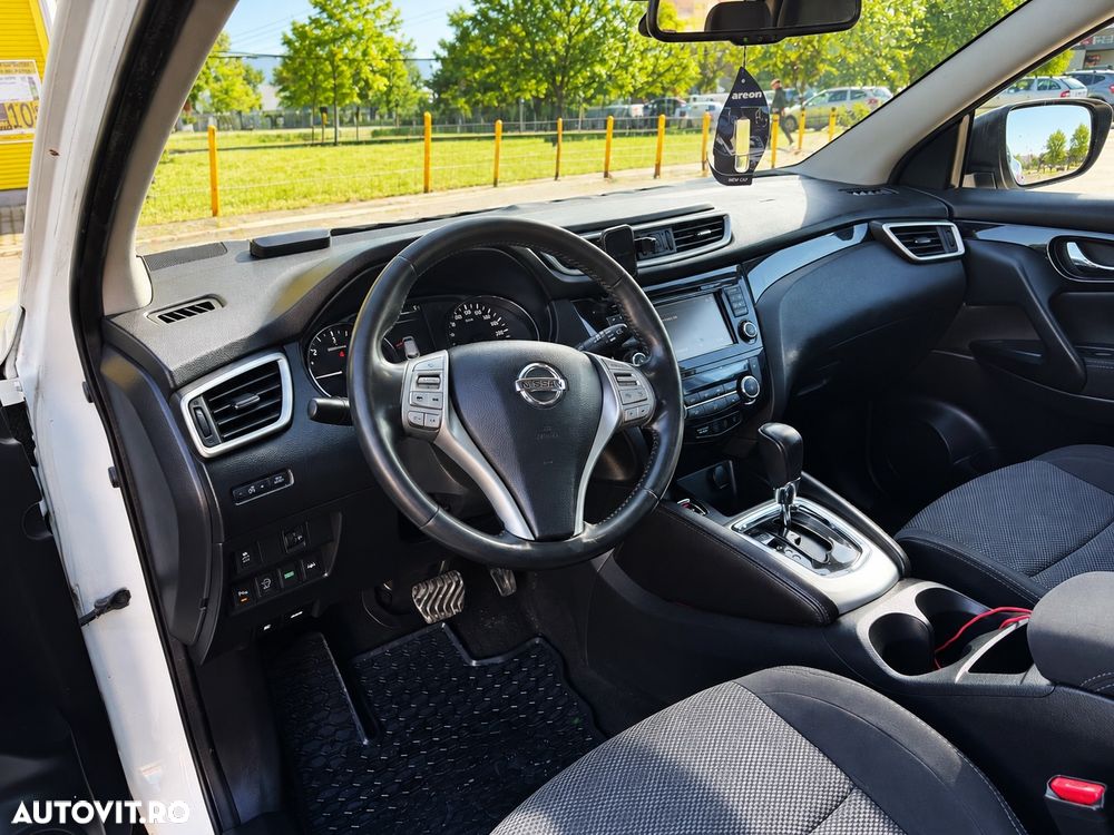 Nissan Qashqai 2015 photo 2