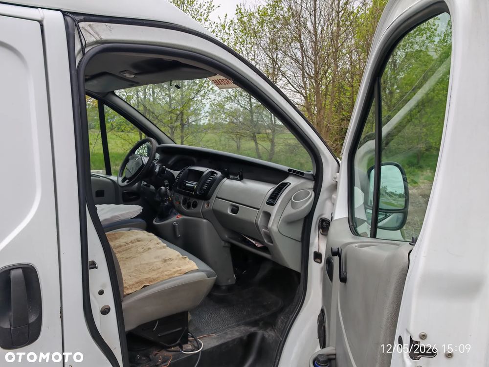 Renault Trafic - 8