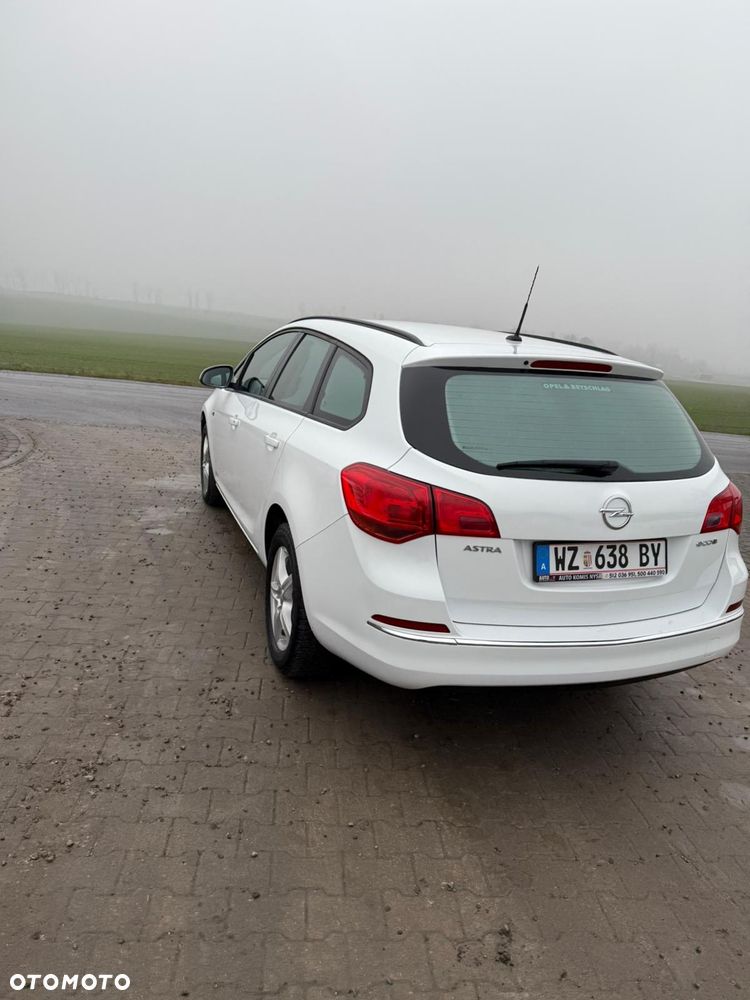 Opel Astra 1.6 CDTI DPF ecoFLEX TourerStart/Stop Edition - 8