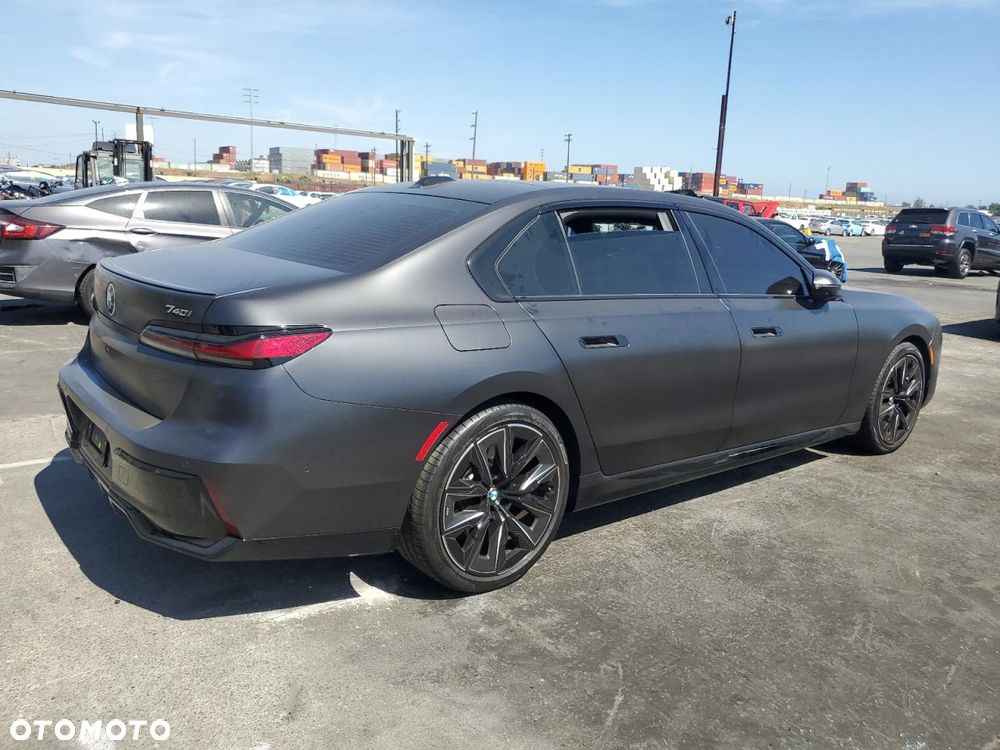 BMW Seria 7 - 4
