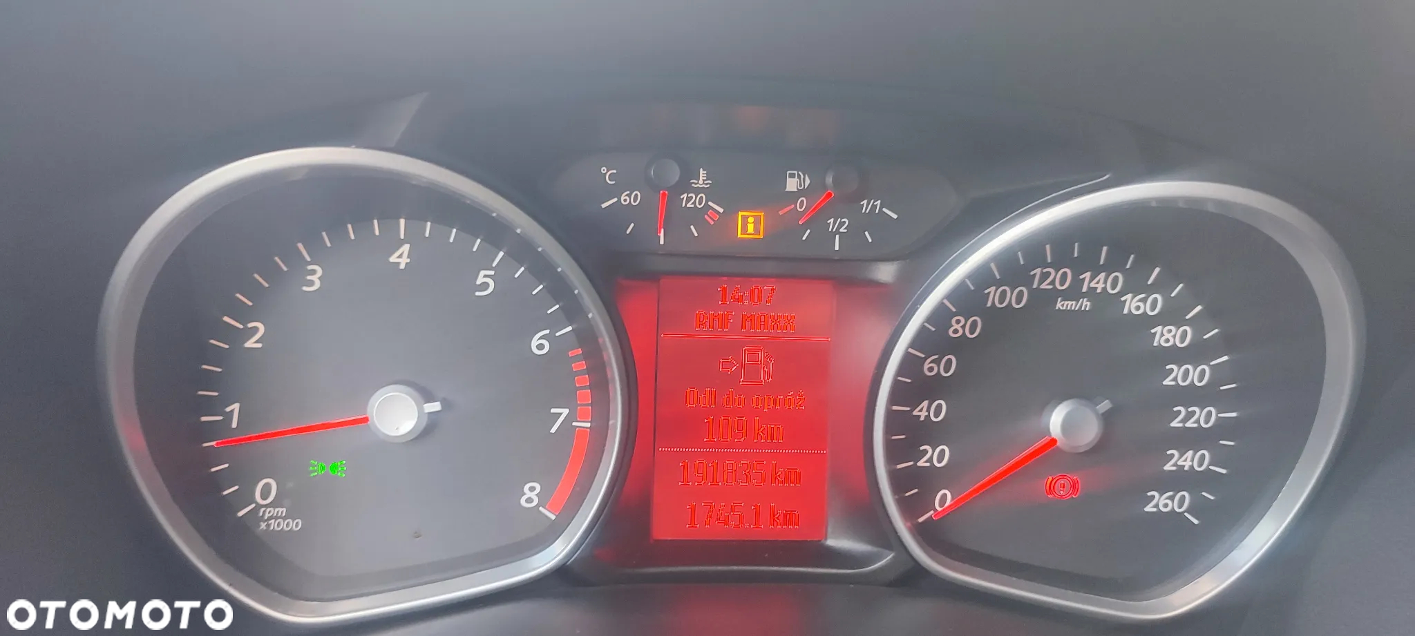 Ford Mondeo 1.6 T Ghia - 17