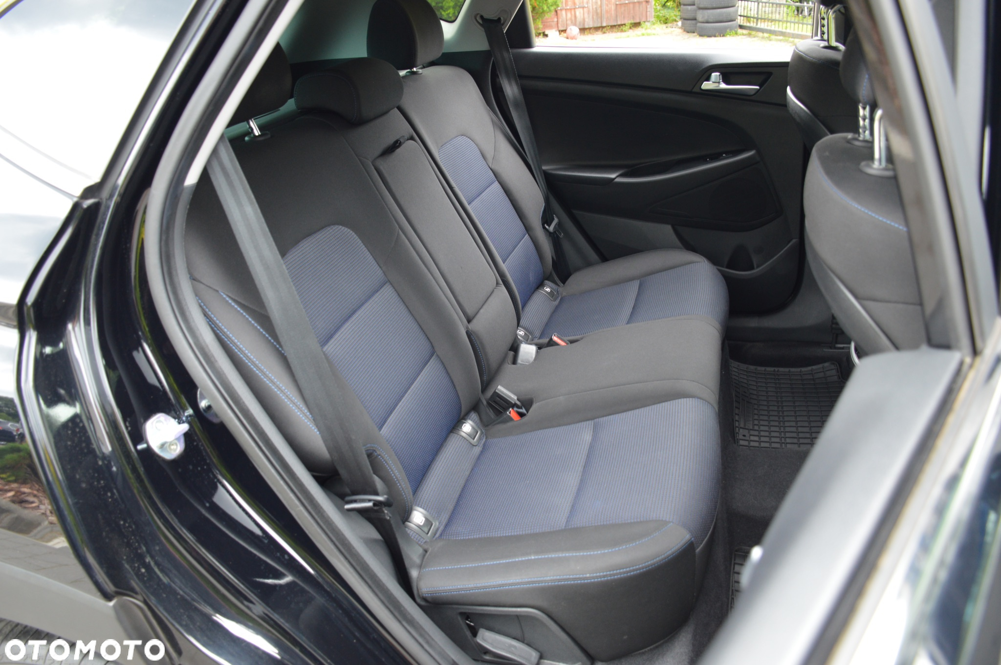 Hyundai Tucson blue 1.7 CRDi 2WD Advantage - 25