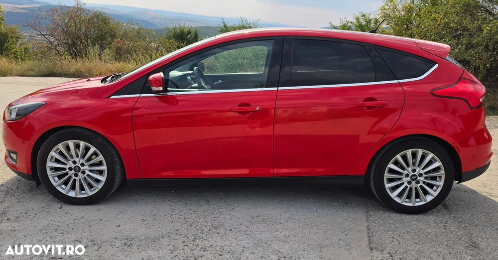 Ford Focus 1.5 EcoBoost Titanium - 6