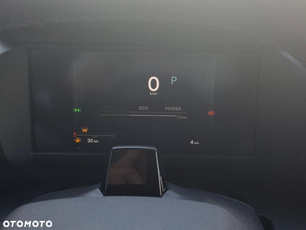 Citroën C4X 1.2 mHEV Max eDCT6 - 8