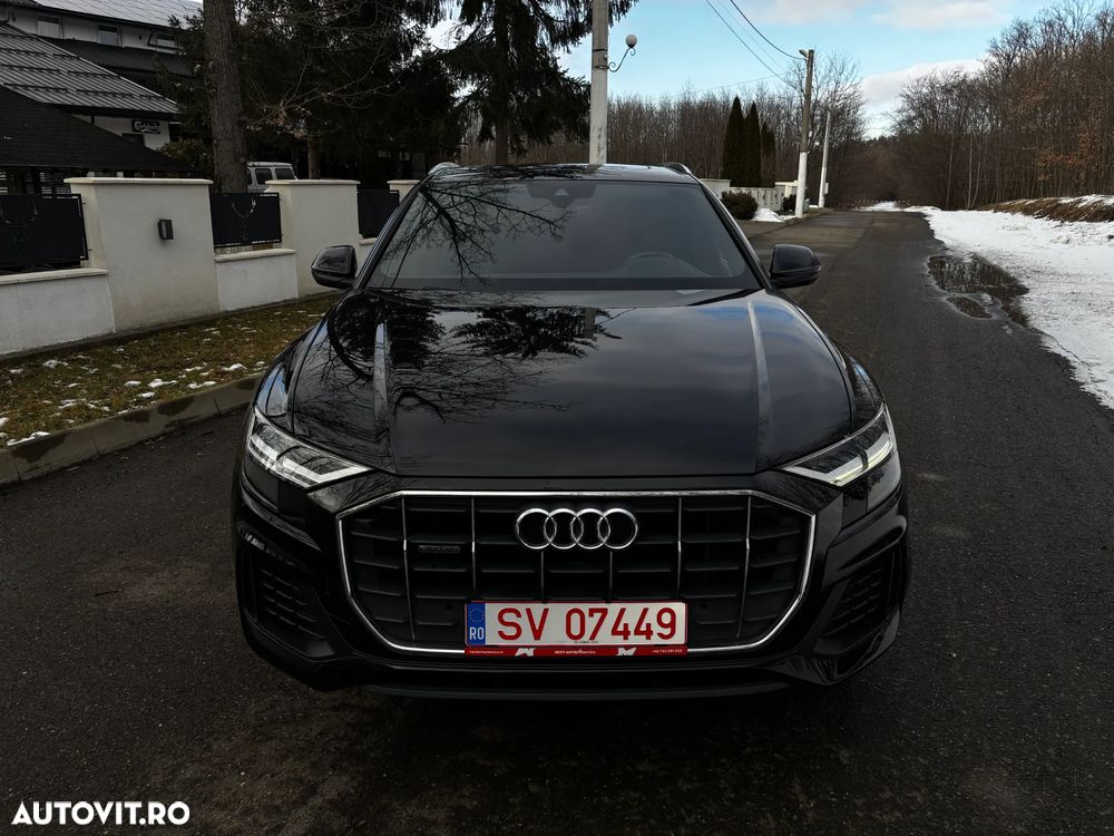 Audi Q8 - 2